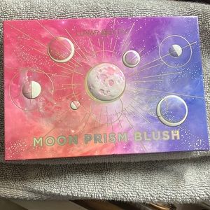 Lunar Beauty Moon Prism Blush